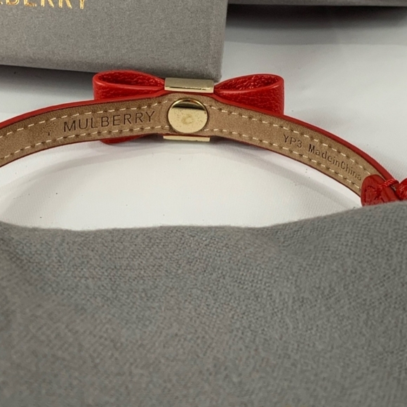 NWOT Mulberry Alexa Red leather bow bracelet. - Picture 3 of 5